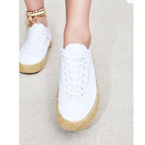 Vans style 36 Deacon sneaker